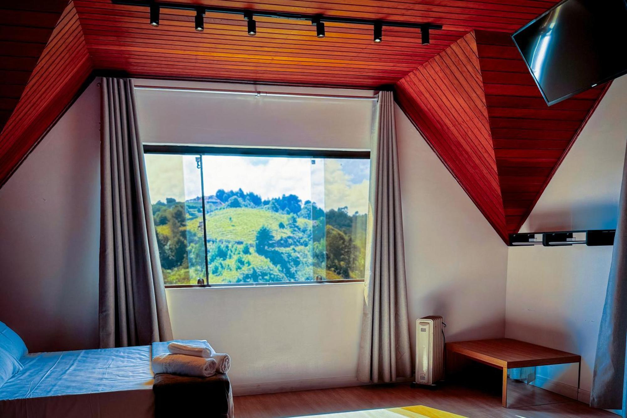 Campos do Jordão Velinn Pousada Casa De Campos Mountain House חדר תמונה